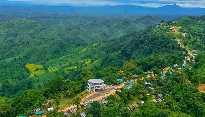 সাজেক ভ্যালি বা সাজেক উপত্যকা বাংলাদেশের রাঙ্গামাটি জেলার বাঘাই উপজেলার সাজেক ইউনিয়নের একটি বিখ্যাত পর্যটন স্থল
